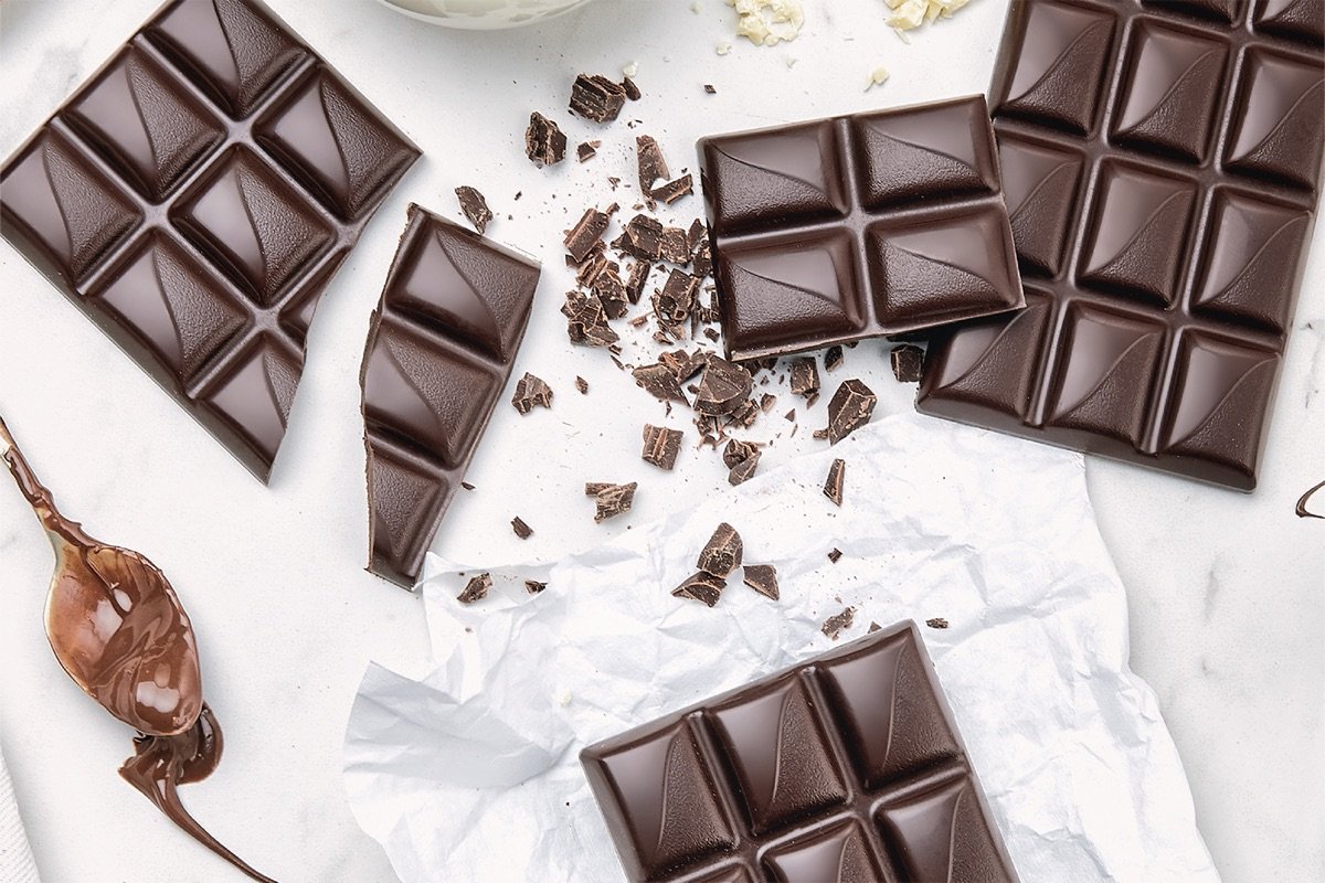 Stecco gelato ricoperto di cioccolato